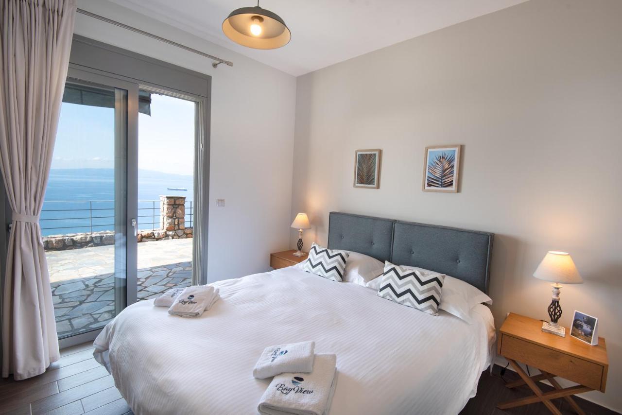 Bay View Guesthouses 卡拉马塔 外观 照片