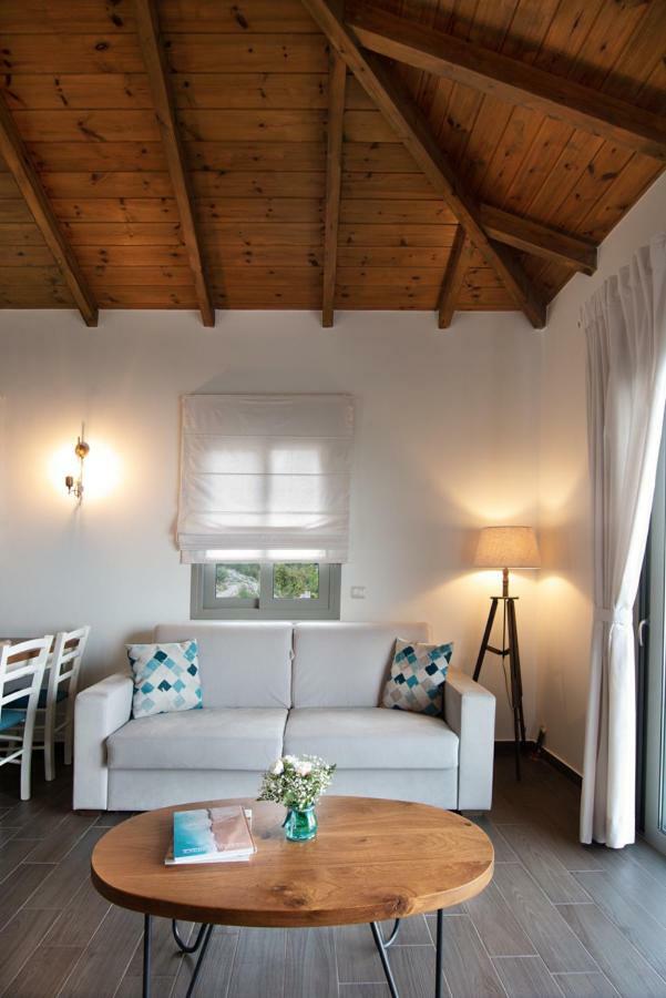 Bay View Guesthouses 卡拉马塔 外观 照片