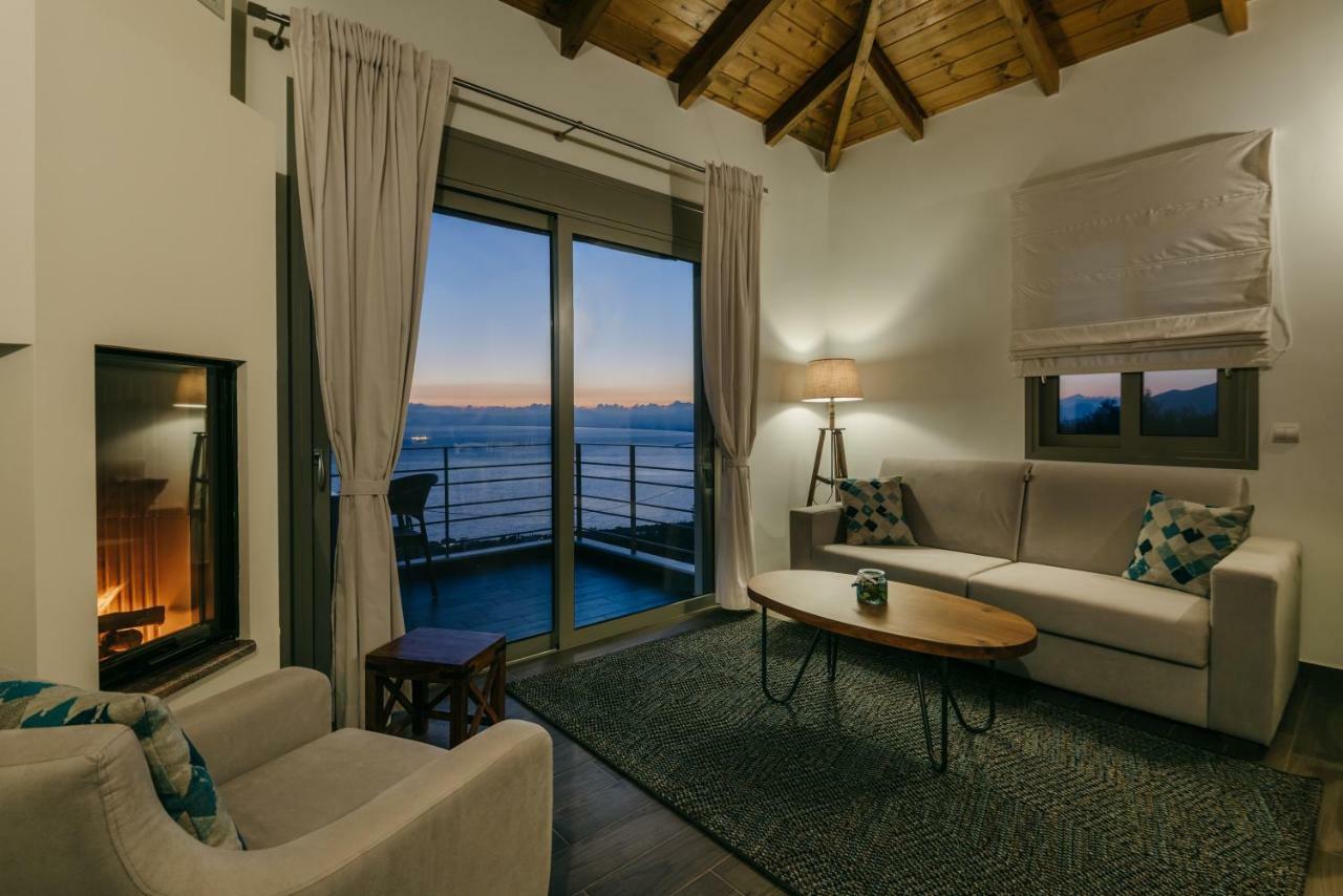 Bay View Guesthouses 卡拉马塔 外观 照片