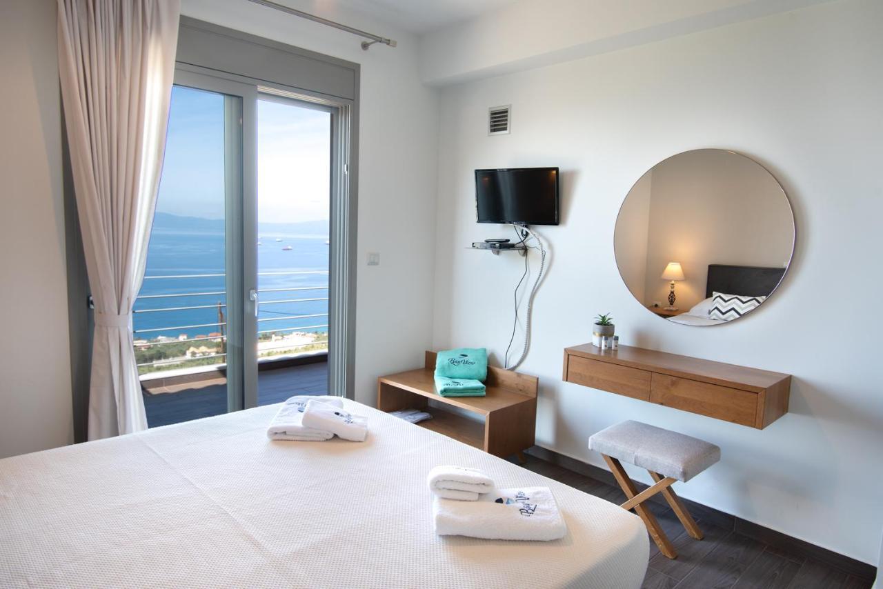 Bay View Guesthouses 卡拉马塔 外观 照片